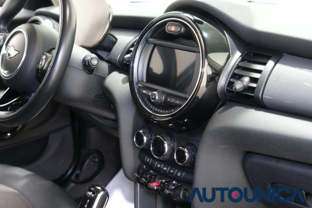 MINI Cooper 1.5 HYPE 5 PORTE AUTOMATICA UNION JACK FULL LED