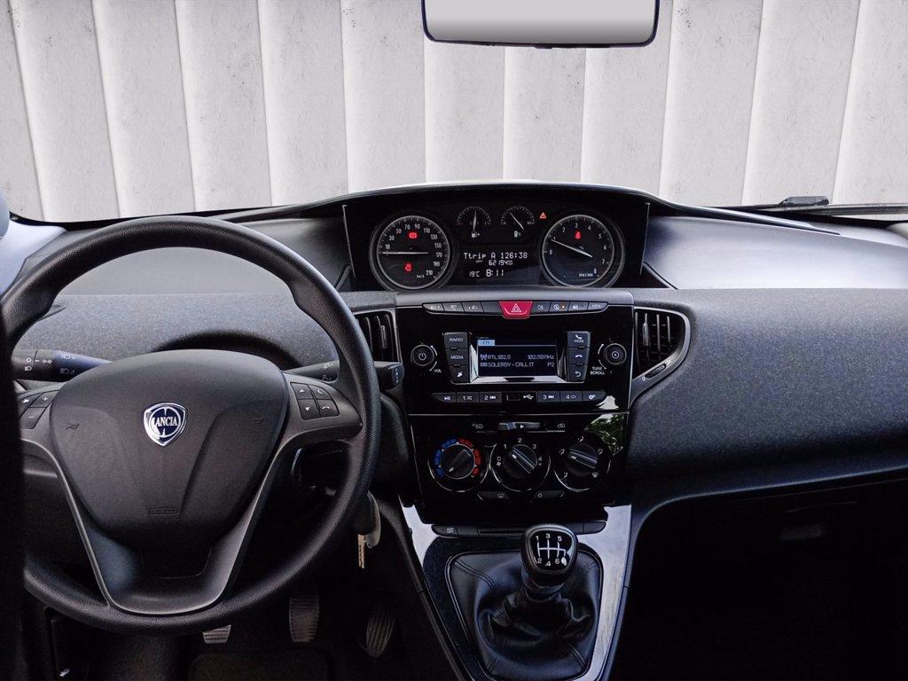 LANCIA Ypsilon 1.0 firefly hybrid Silver s&s 70cv del 2020