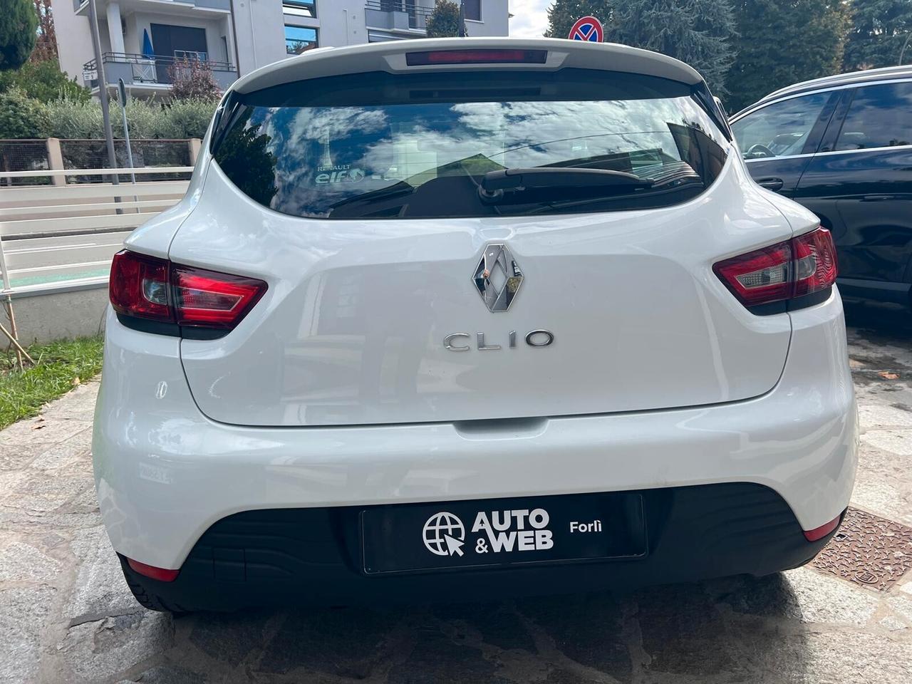 RENAULT CLIO 1.2 5P 73CV LIVE NEOPATENTATI