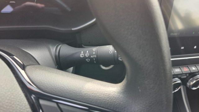 RENAULT ZOE Life R110 PERMUTE OK NEOPATENTATI