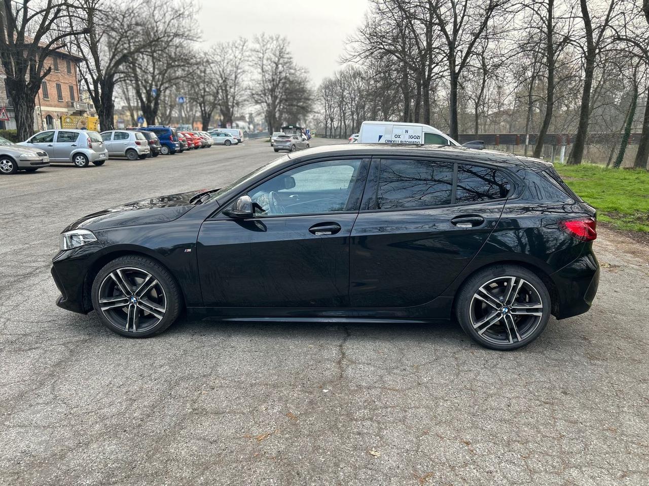 Bmw 118 M Sport 118 d #9871