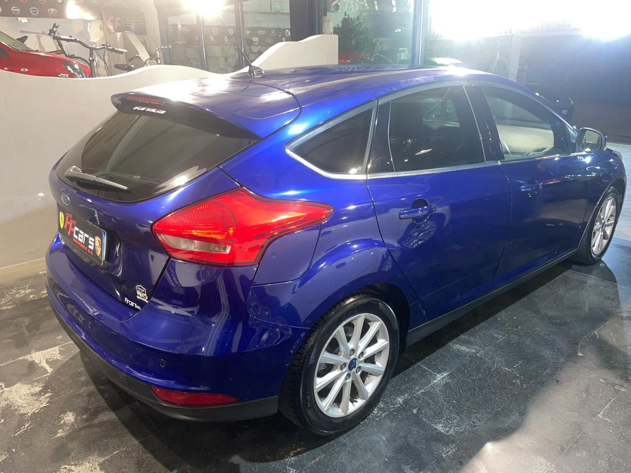 Ford Focus 1.6 120 CV GPL Titanium