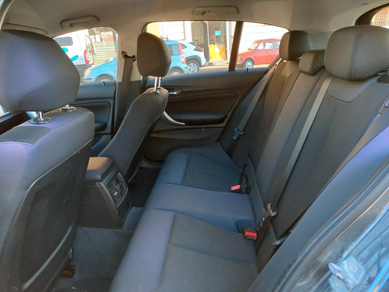 Bmw 116d 5p. Efficient Dynamics Urban
