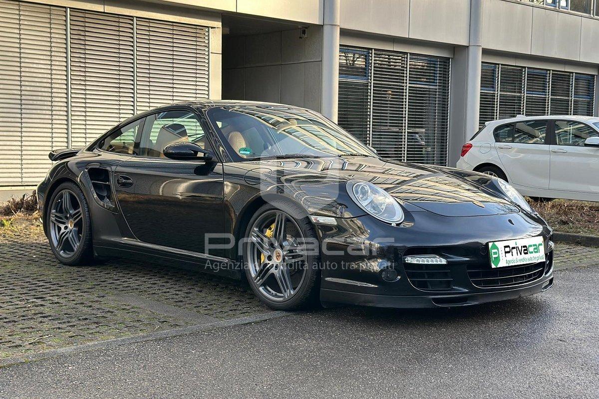 PORSCHE 911 Turbo Coupé