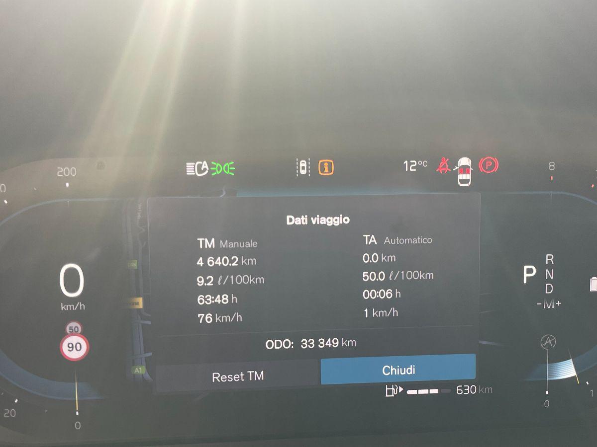 VOLVO - XC60 - B4 automatico Plus Dark
