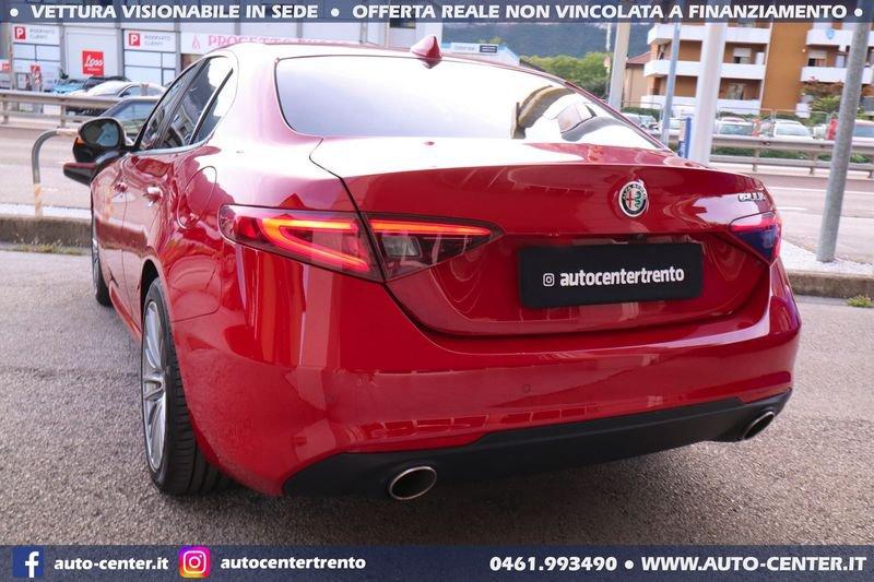 Alfa Romeo Giulia 2.0 Turbo AT8 200CV Super