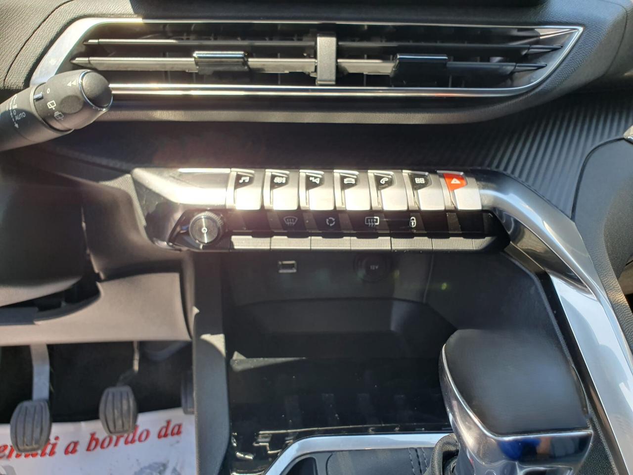 Peugeot 3008 BlueHDi 130 S&S Allure Pack