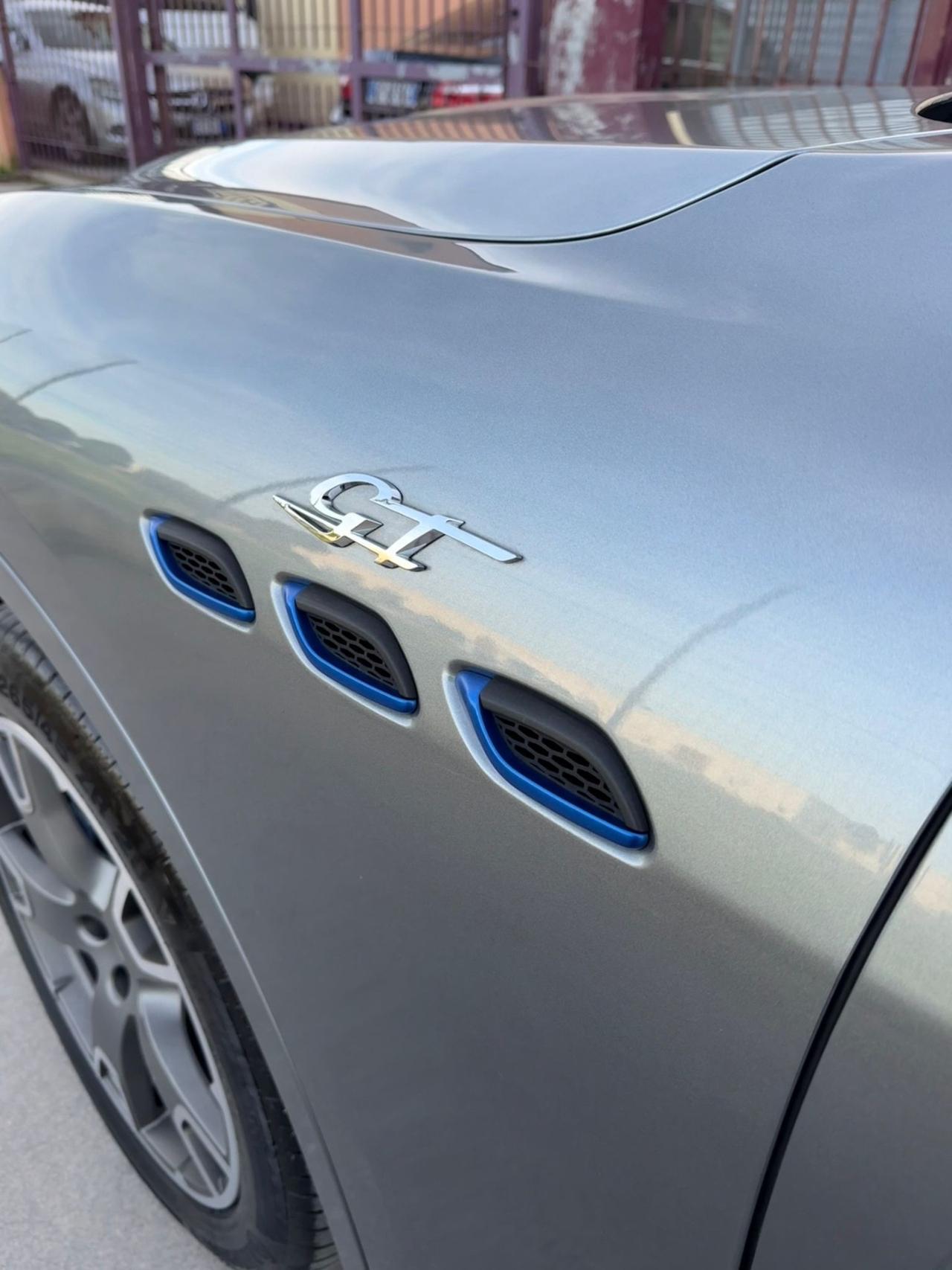 Maserati Levante MHEV 330 CV AWD Executive