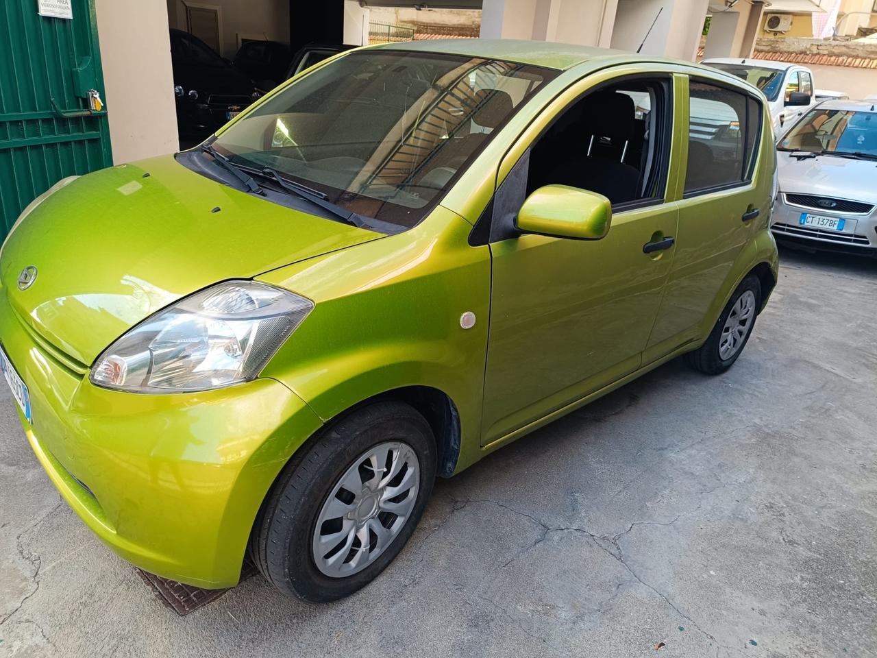 Daihatsu Sirion 1.0 Hiro Green Powered