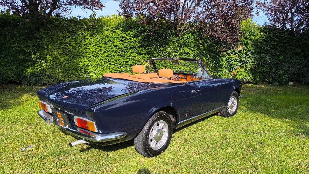 Fiat 124 Spider CS 1600, TARGA ORO