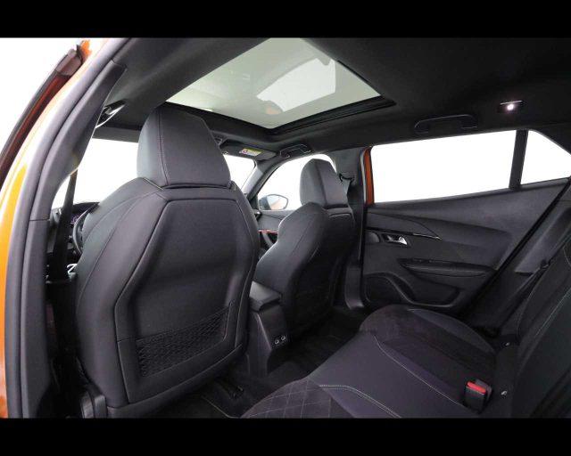 PEUGEOT 2008 PureTech 130 S&S EAT8 GT Pack