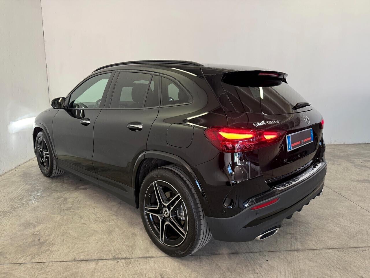 Mercedes-Benz GLA 180 AMG Line Advanced Plus Auto ** NEOPATENTATI **