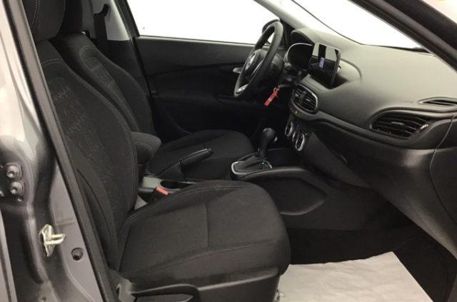 FIAT Tipo 1.5 Hybrid DCT 5 porte Cross