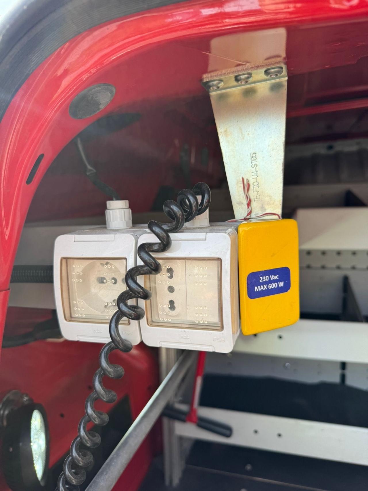 Fiat Fiorino 1.3 MJT 95CV Combinato Adventure