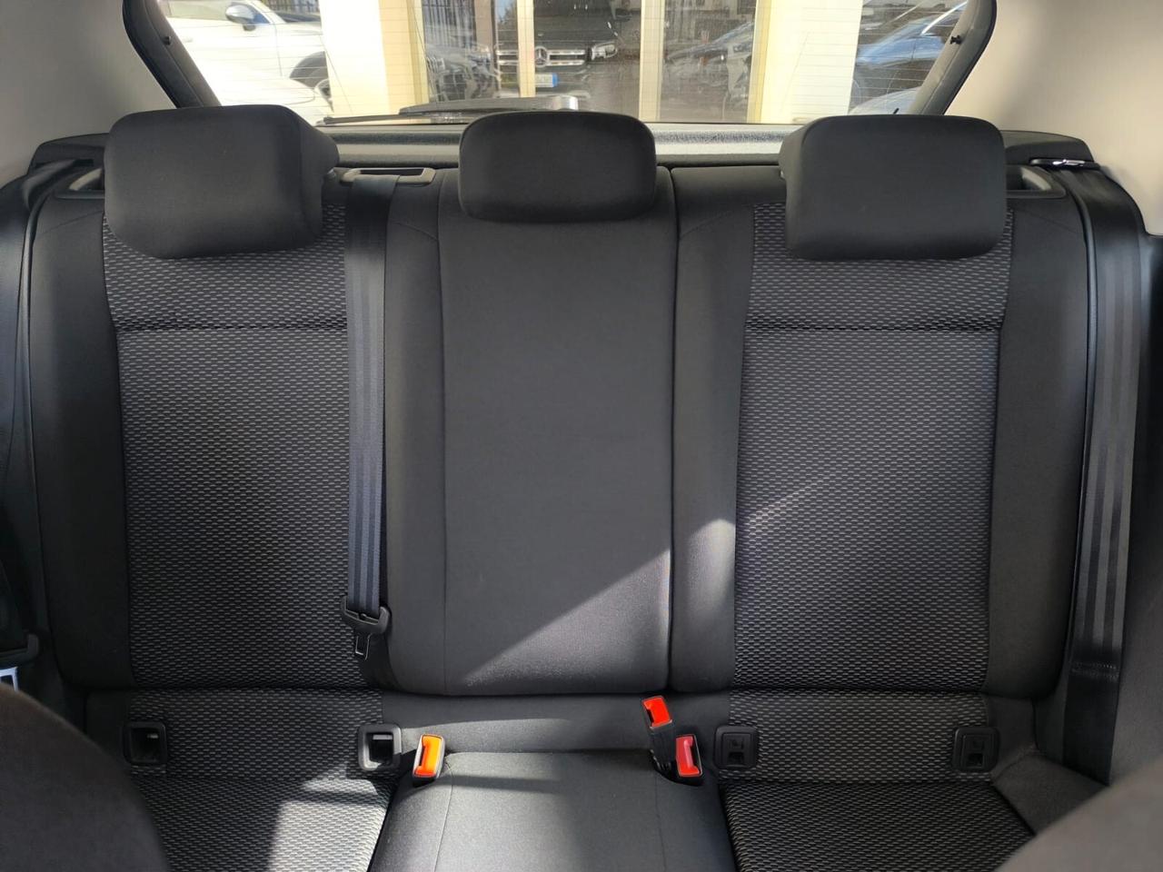 Volkswagen T-Roc 1.0 TSI 110 CV Style 2023