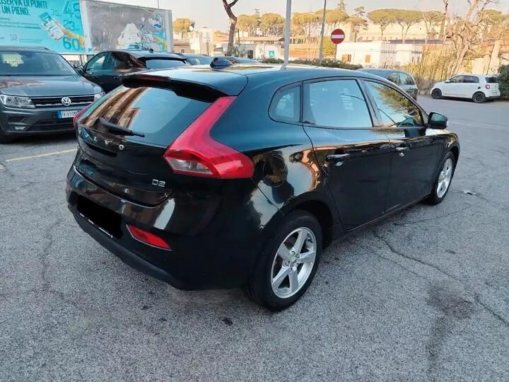 Volvo V40 D2 Business