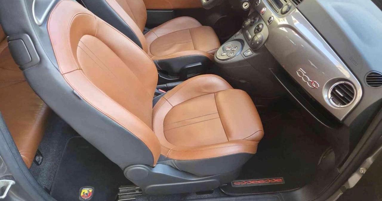 Abarth 500 C 1.4 Turbo T-Jet
