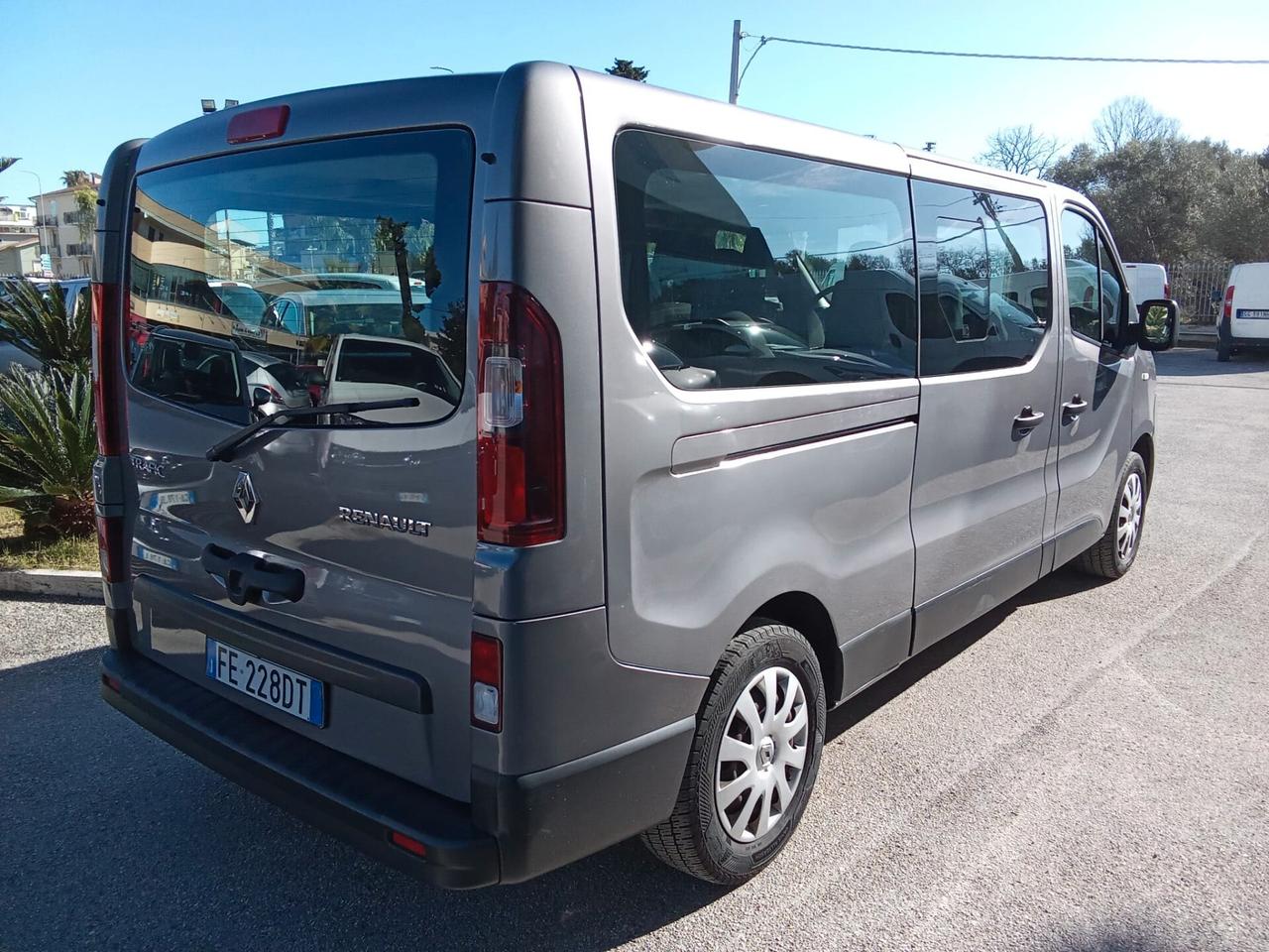 RENAULT TRAFIC 1,6 DCI 130 CV 9 POSTI L2H1
