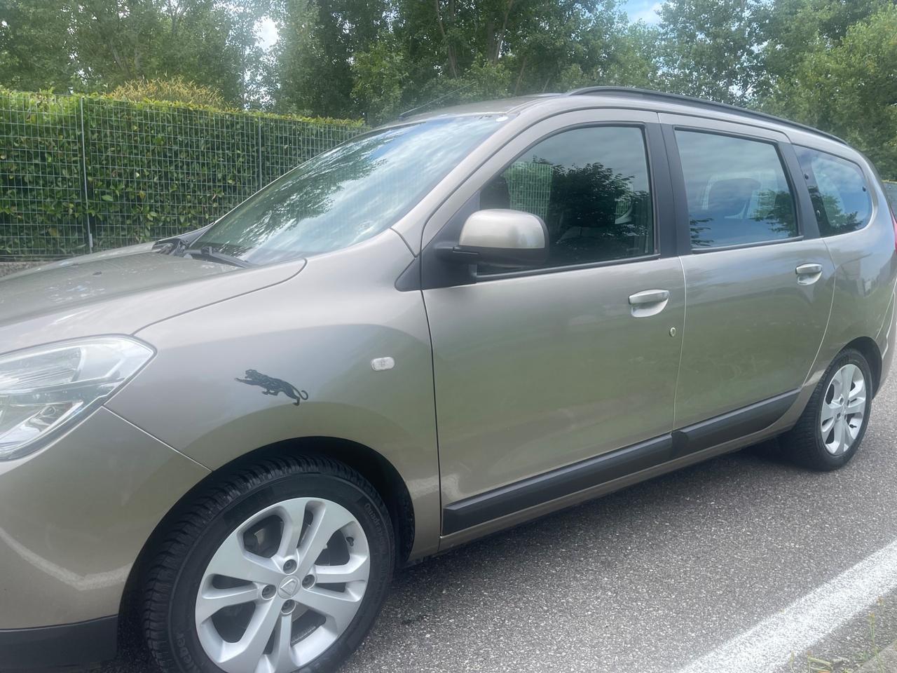 Dacia Lodgy Dacia Lodgy, euro 5b, anno 2013, 7 posti, 137.000 km!