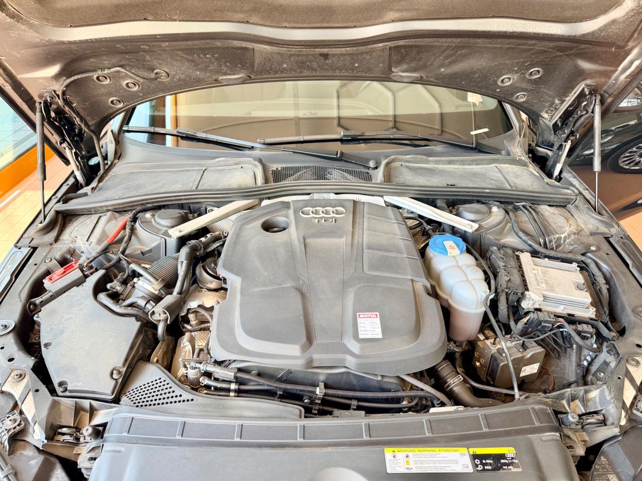 Audi A4 Avant 2.0TDI 190cv SLine Quattro E6