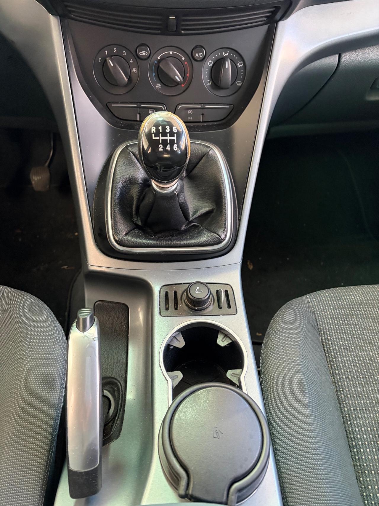 Ford C-Max Grand 7 posti