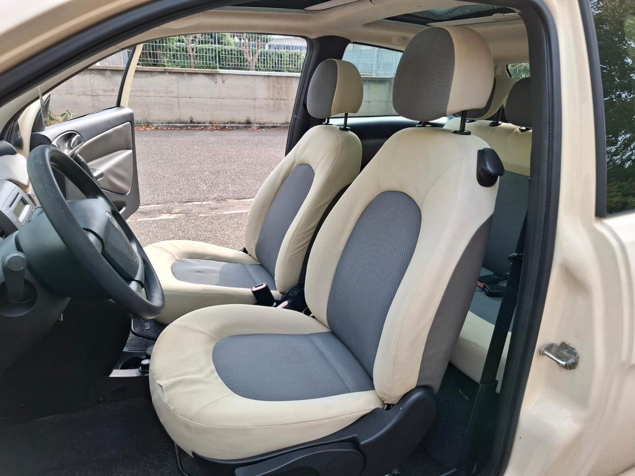 Lancia Ypsilon 1.2 benzina SOLAMENTE 93.000 KM