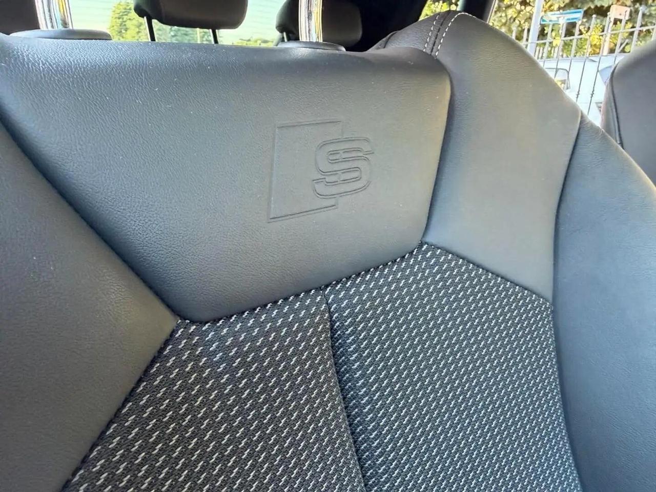 Audi Q3 SPB 35 TDI S tronic line edition GRANZIA UFFICIALE AUDI GENNAIO 2027 + 12 MESI GARANZIA NOSTRA