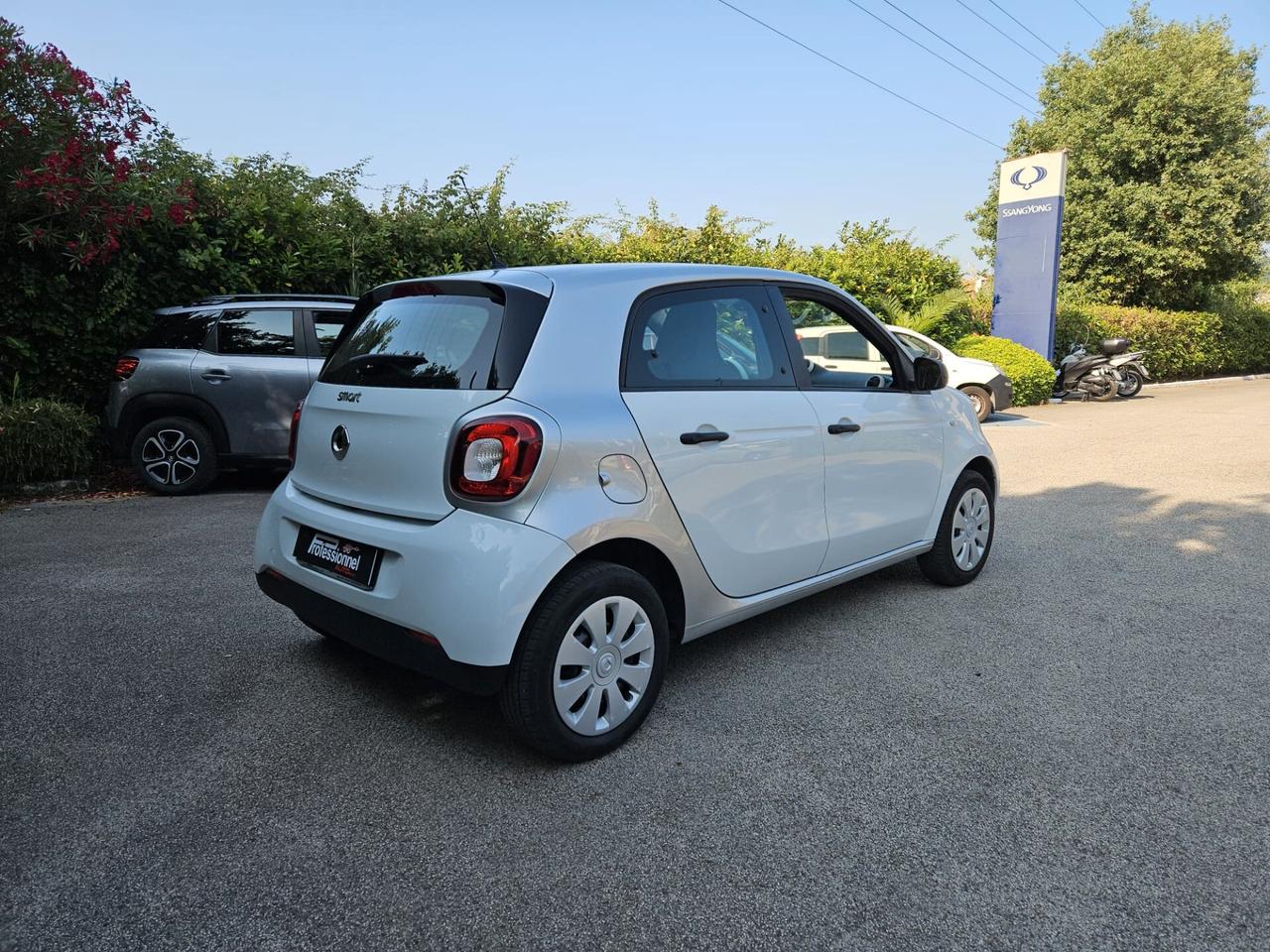 Smart ForFour 70 1.0 Youngster