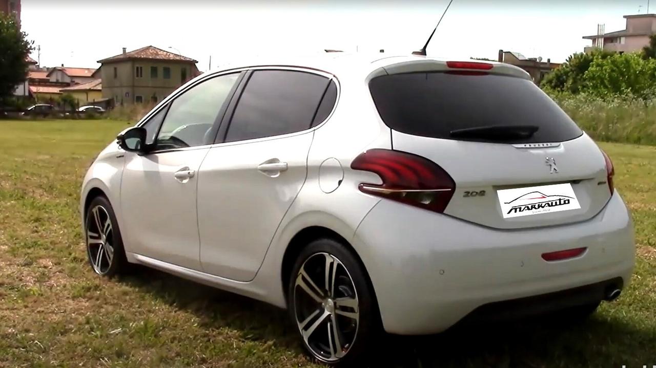 Peugeot 208 BlueHDi 100 S&S 5 porte GT Line