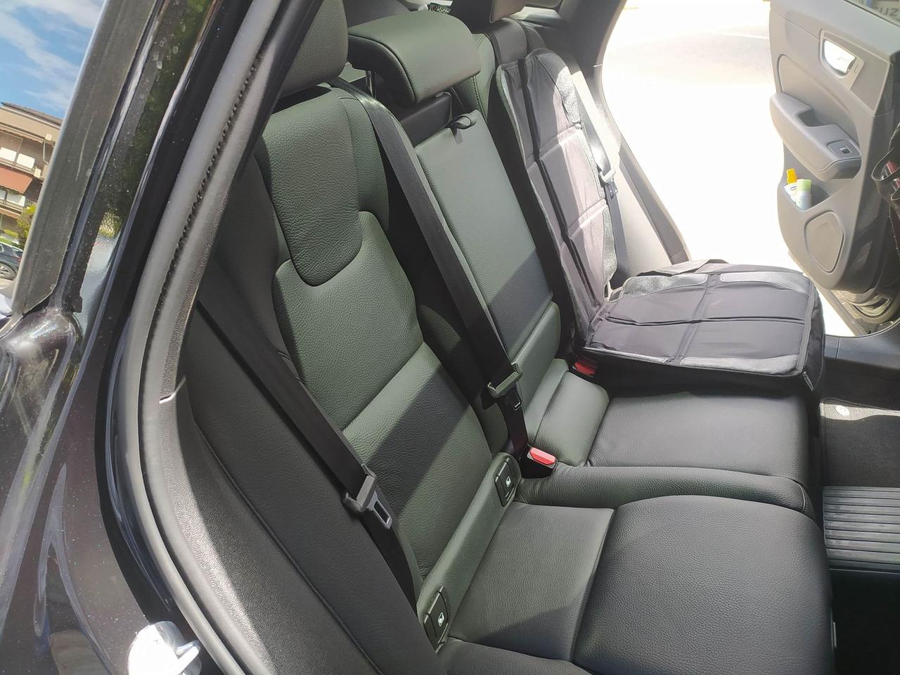 Volvo XC 60 2.0 T6 Recharge PHEV Ultimate Dark