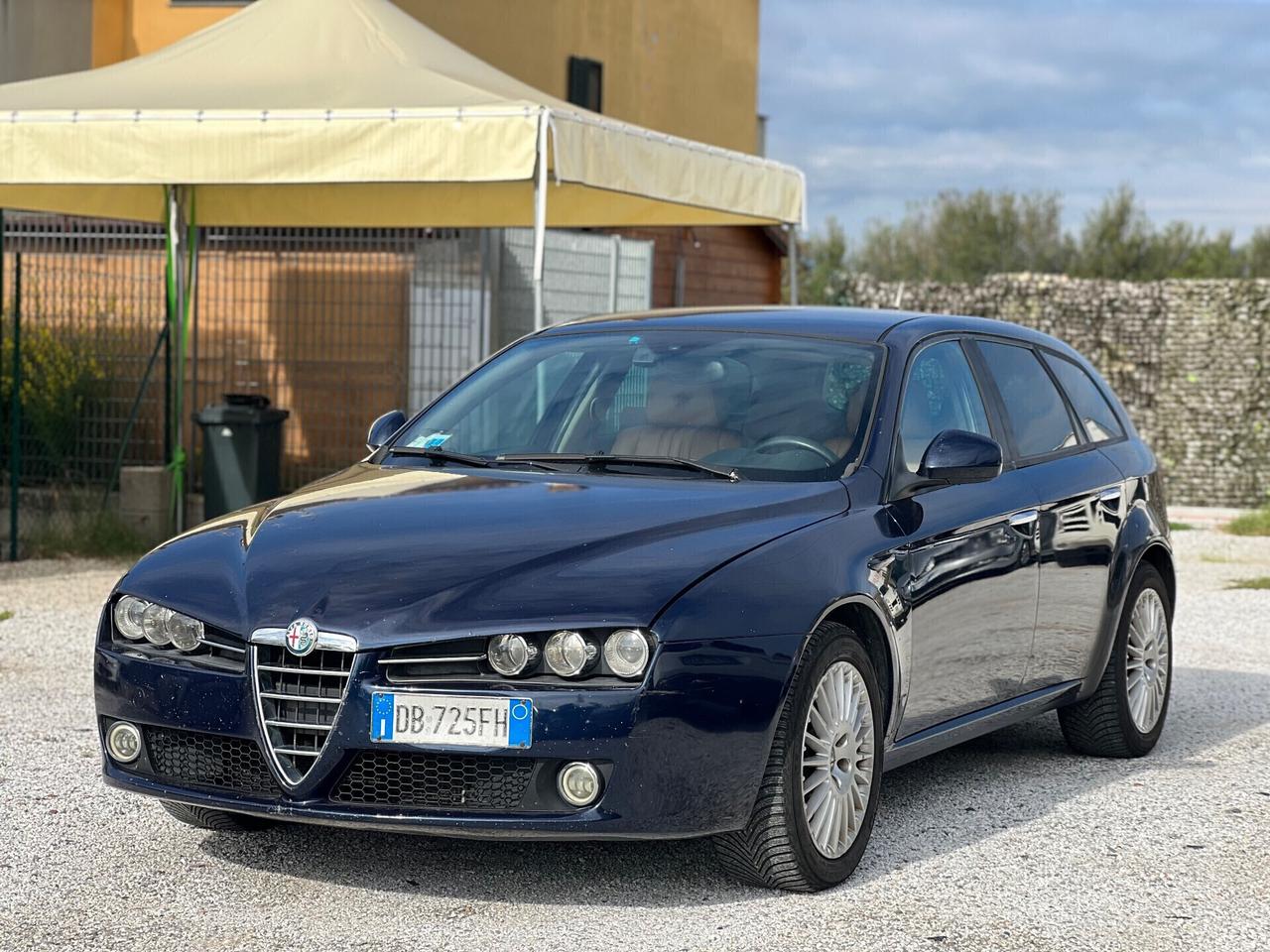Alfa Romeo 159 1.9 JTDm 16V Sportwagon