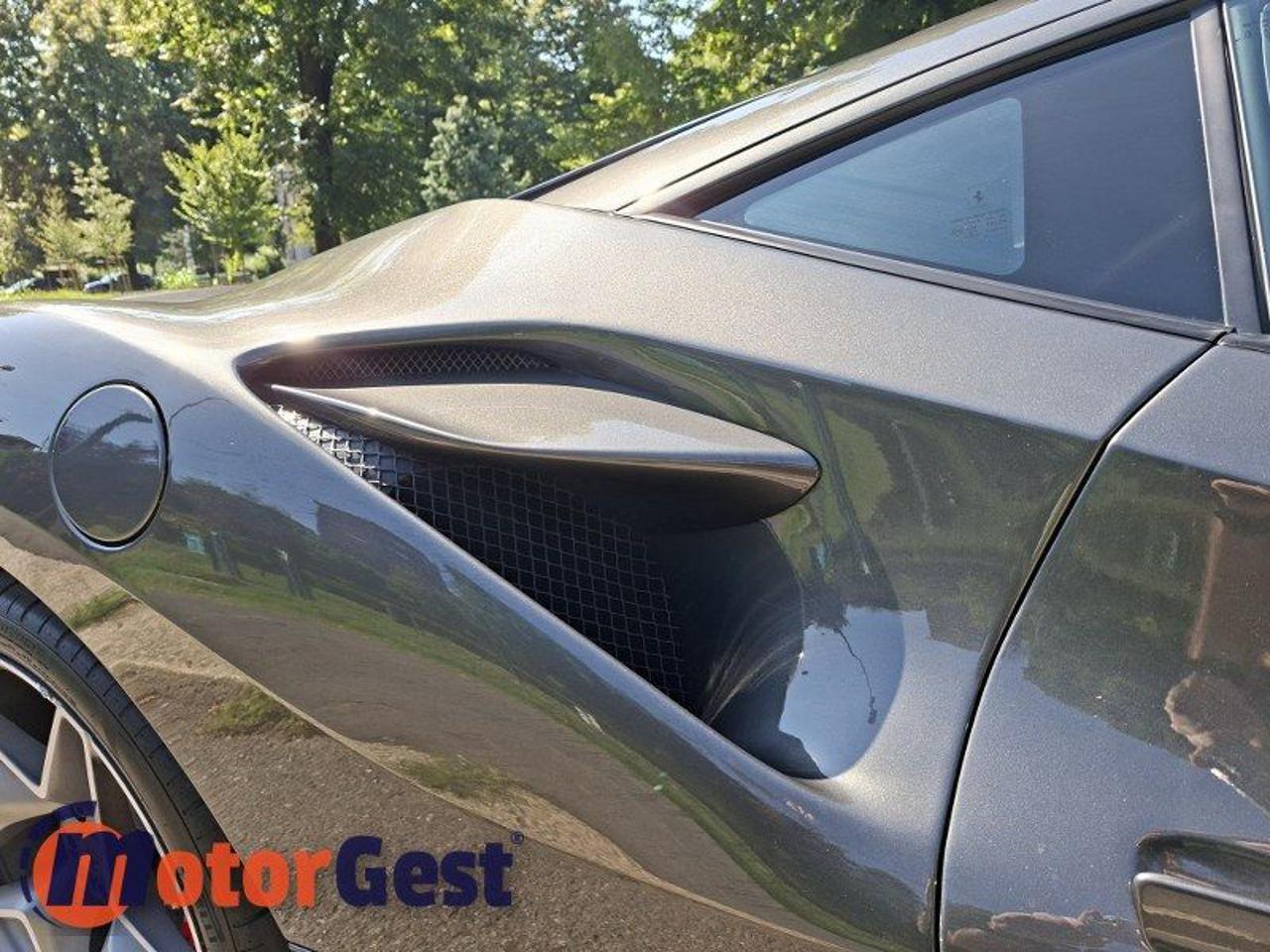 Ferrari F8 Spider Tributo Garanzia Ferrari