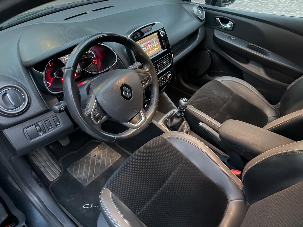 Renault Clio dCi 8V 90CV Start&Stop 5 porte Energy Intens