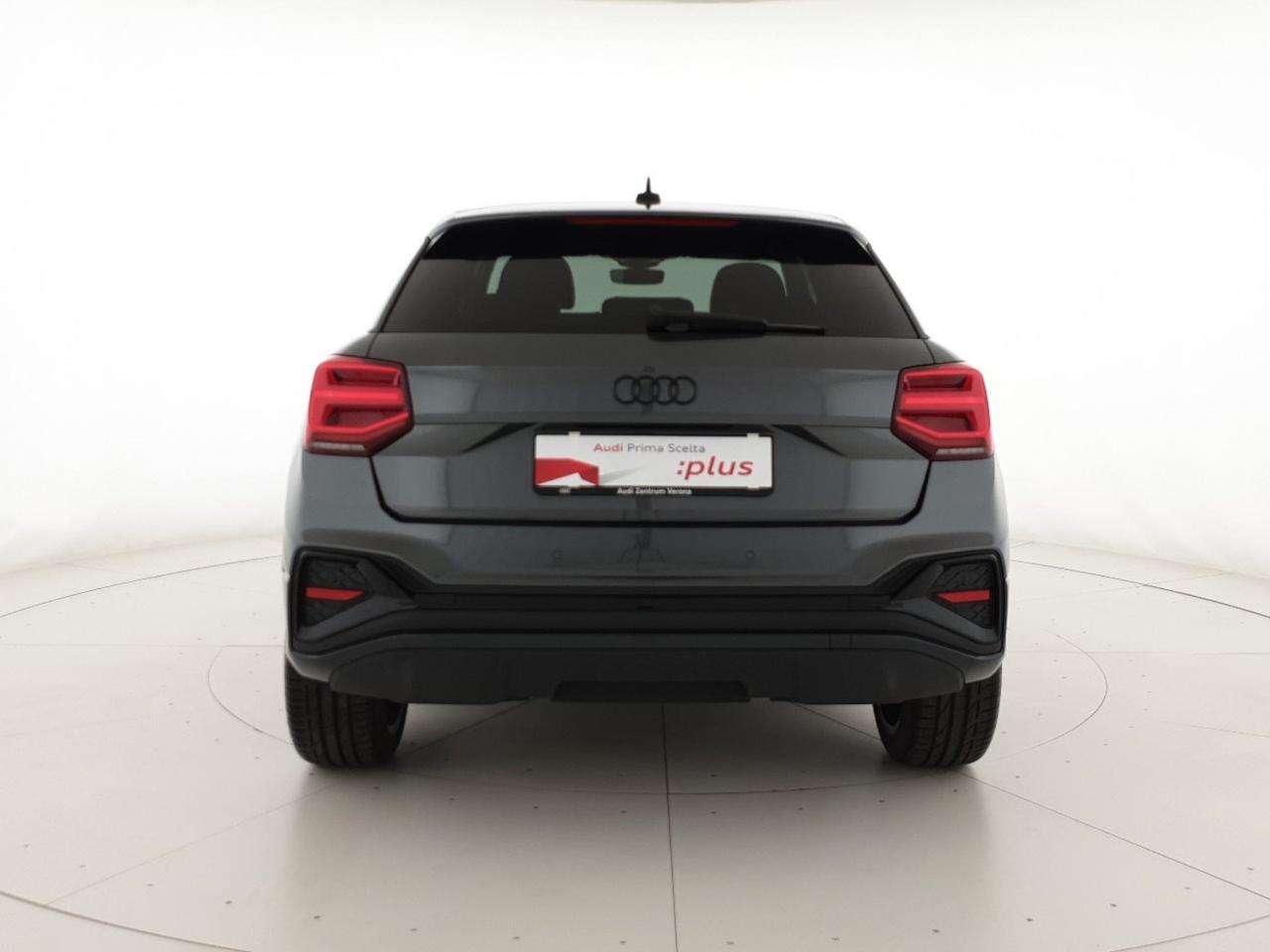 30TDI 116CV S tronic Identity Black