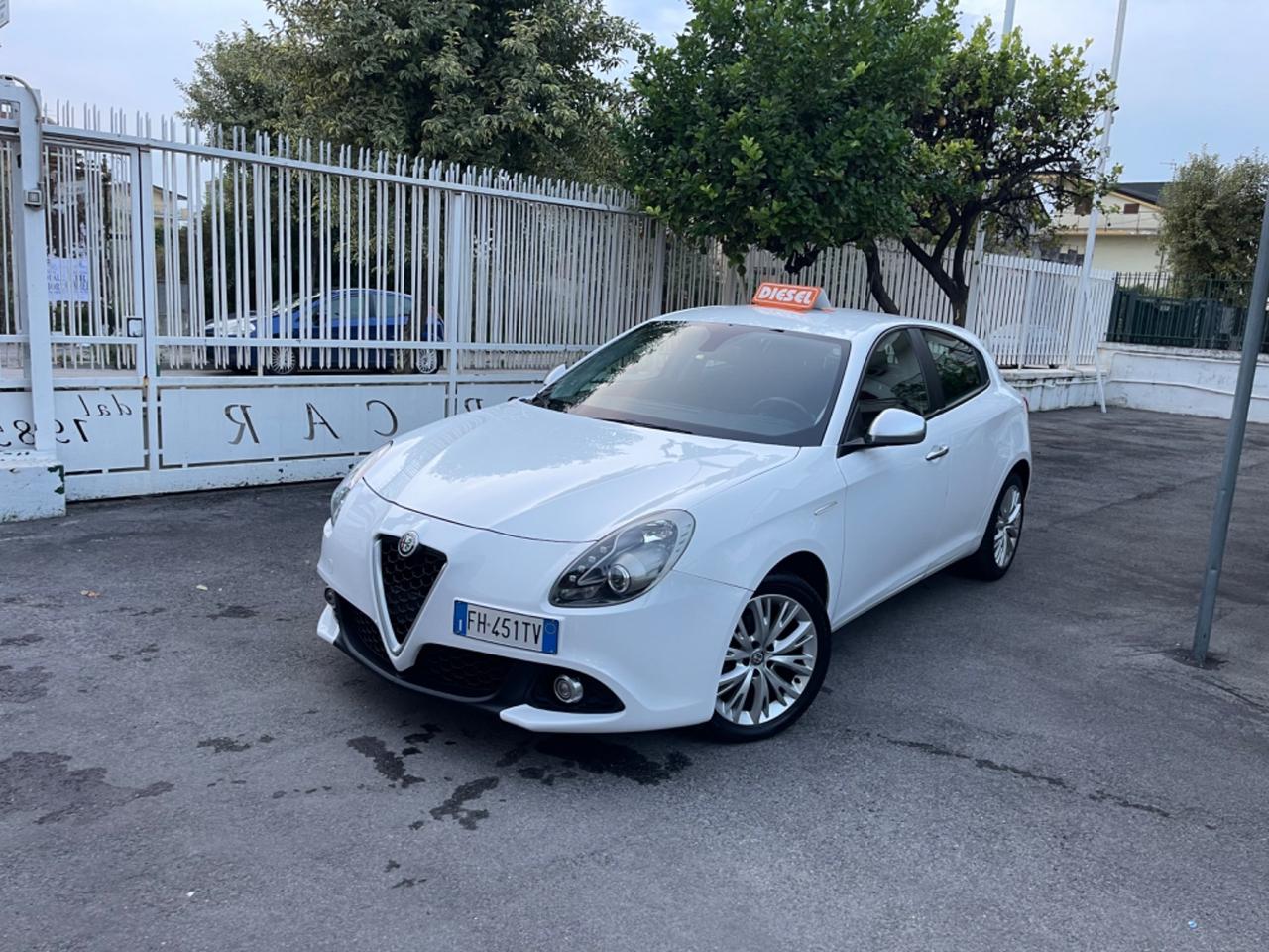 Alfa Romeo Giulietta 1.6 JTDm 120 CV Super KM 122.000 CERTIFICATI