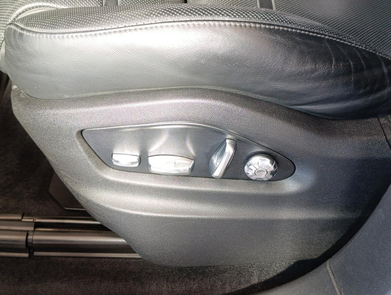Porsche Cayenne 3.0 tiptronic