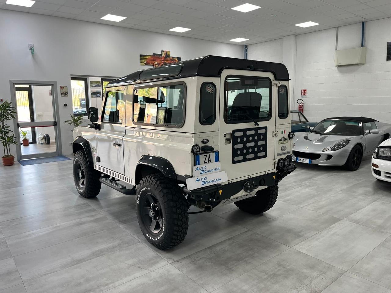 Land Rover Defender Limited Edition ICE