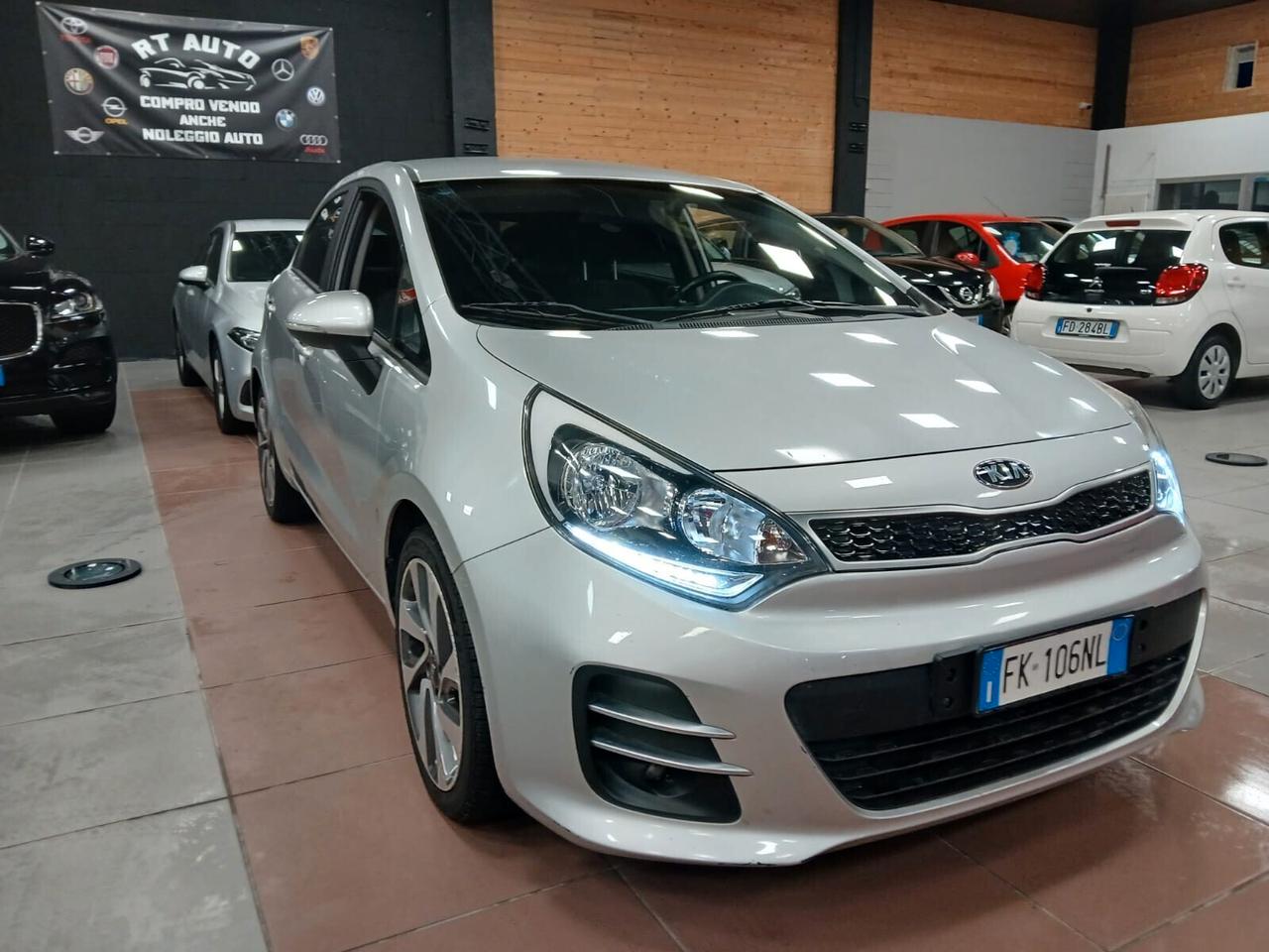 Kia Rio 1.1 CRDi 5p. Cool SOLO CON FINANZIAMENTO 6500€