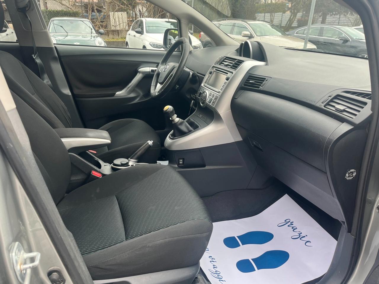 toyota verso 1.6 benzina 7 posti