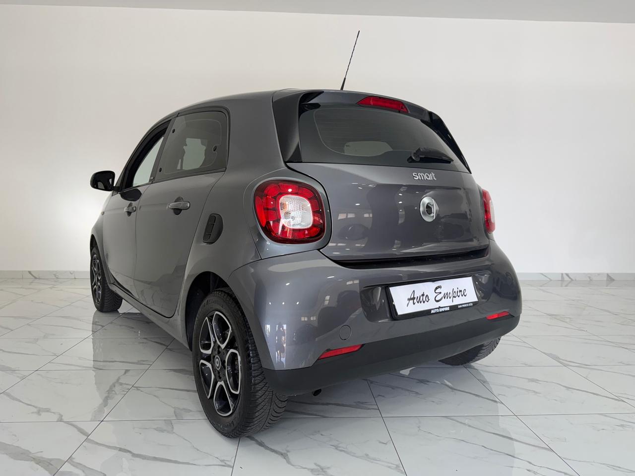 SMART FORFOUR AUTOMATICA PRIME/TETTO/PELLE 39.000 KM