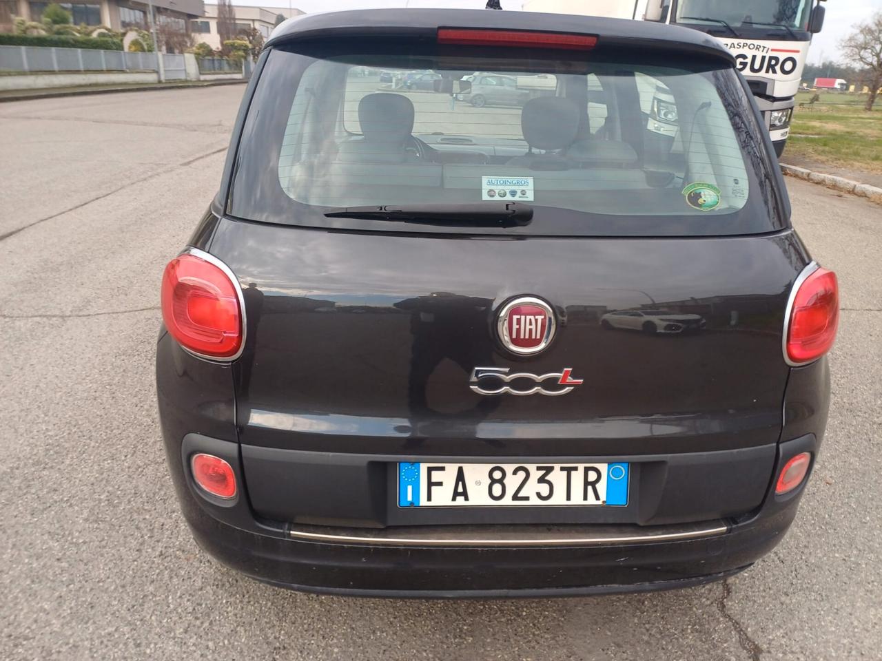 Fiat 500L 1.6 Multijet 105 CV Lounge (77 kw)