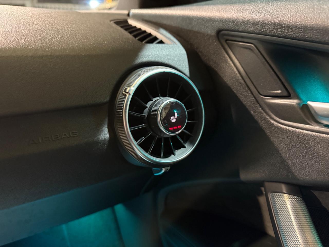 Audi TT Coupé 1.8 TFSI S tronic Design