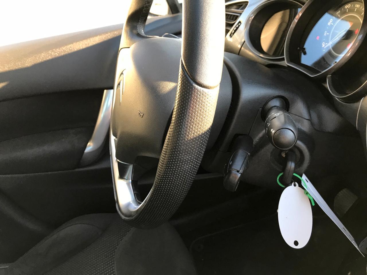 Citroen C3 1.4hdi NEOPATENTATI FULL 2011