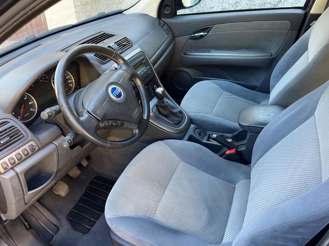 Fiat Croma 1.9 Multijet Active