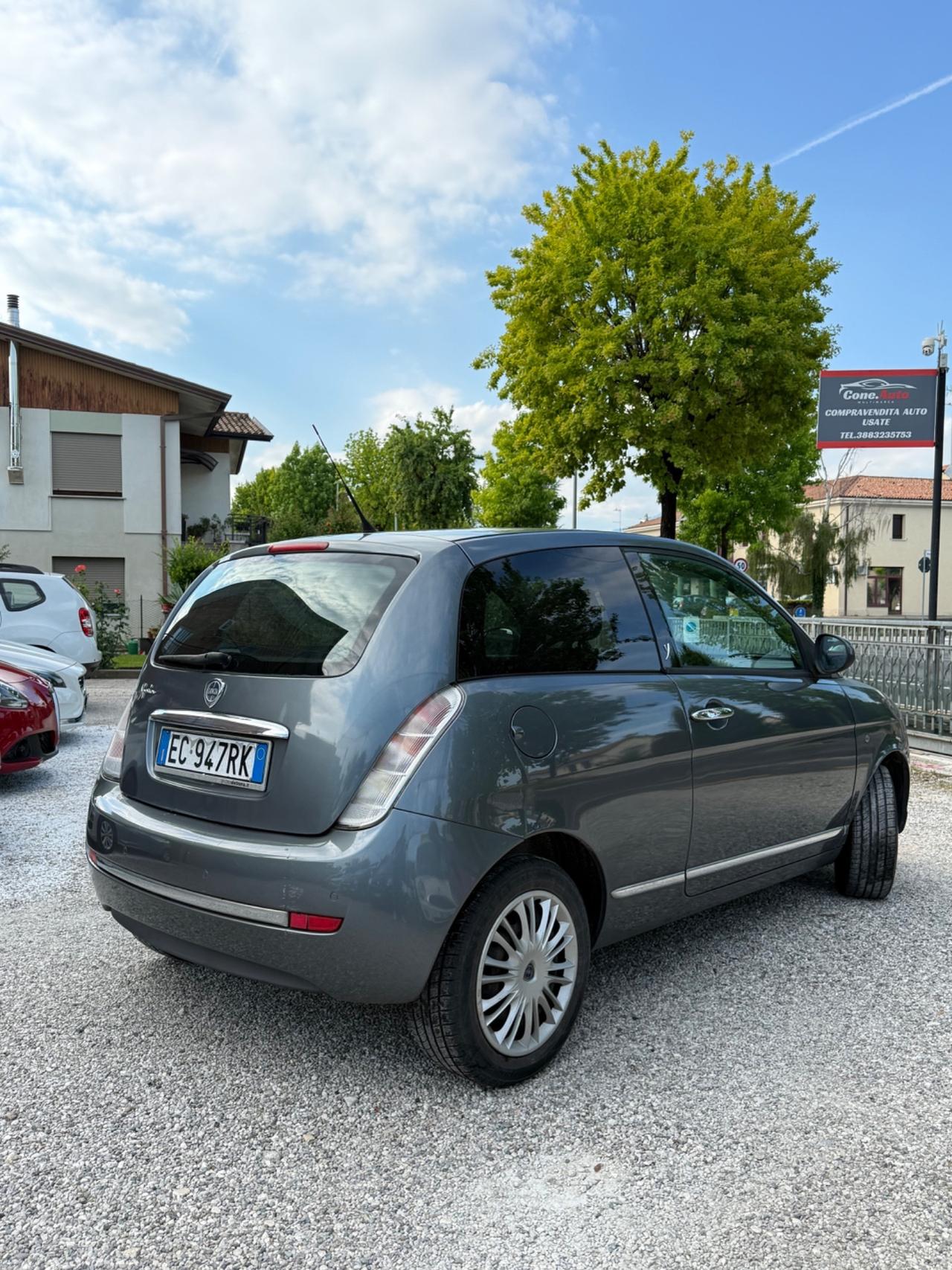 Lancia Ypsilon 1.2 Elle ok neopatentati