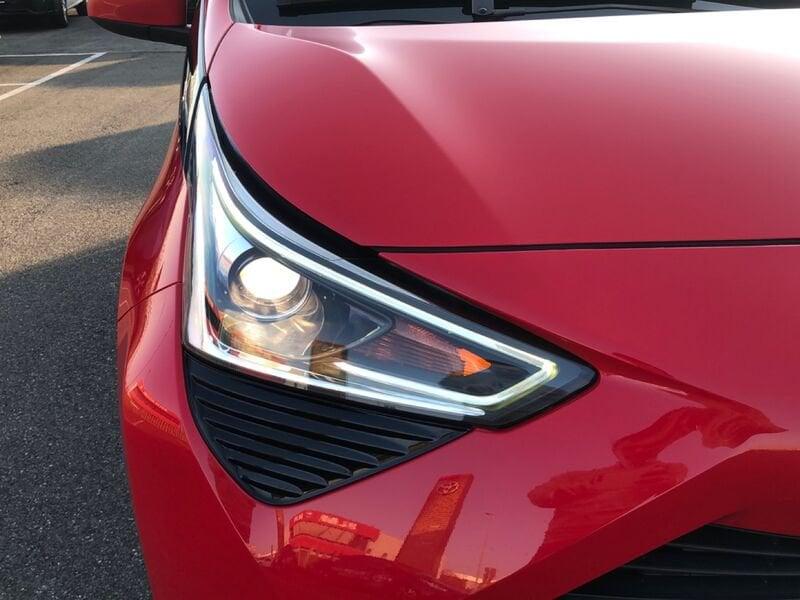 Toyota Aygo 1.0 VVT-i x-play