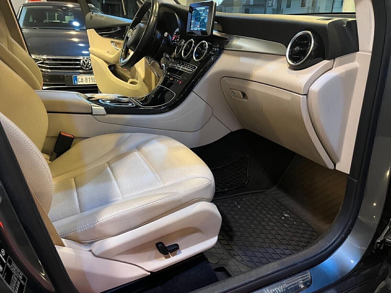 GLC 250 d Sport 4matic auto 122.000 KM!!!