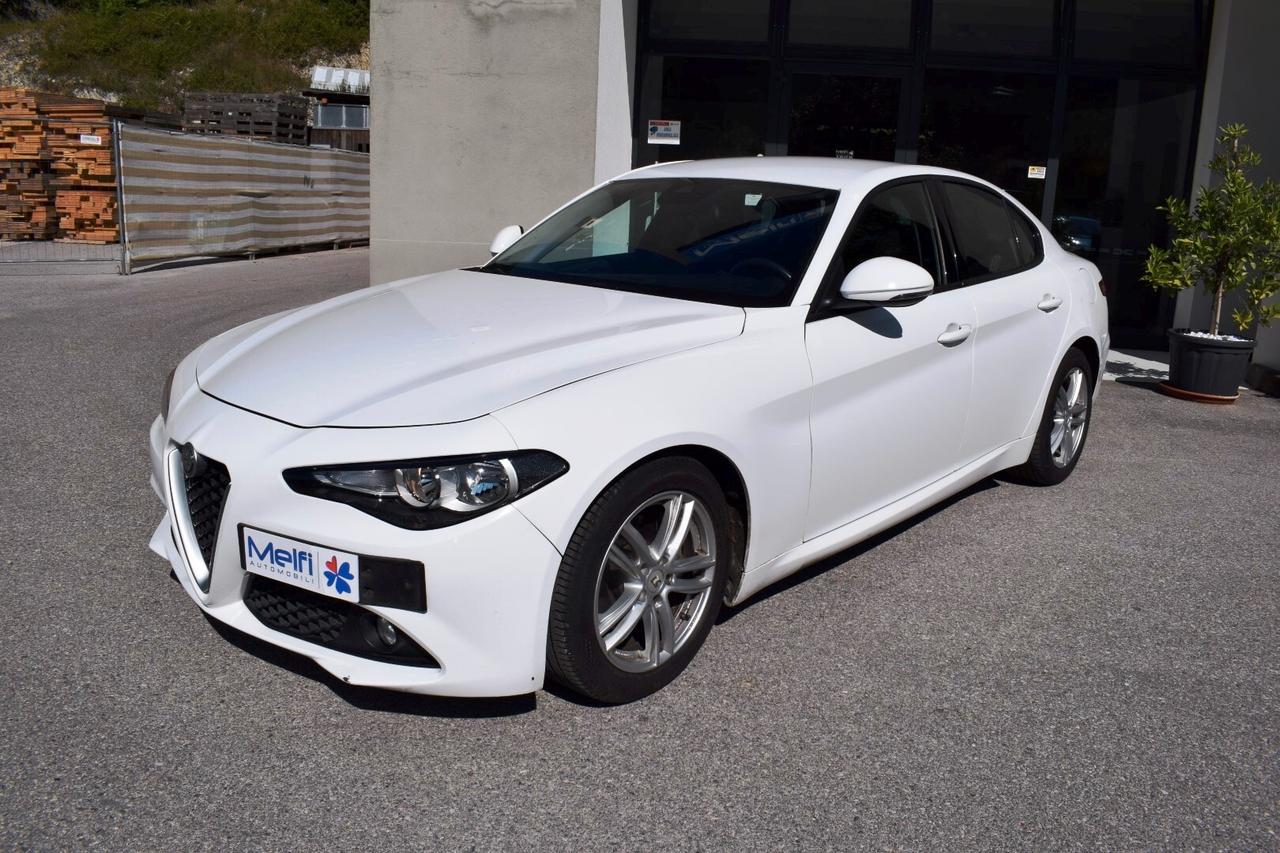 Alfa Romeo Giulia 2.2 Turbodiesel 150 CV