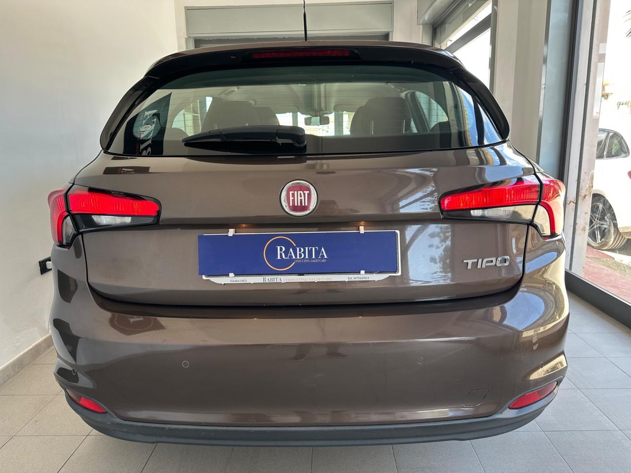 Fiat Tipo 1.6 Mjt S&S 5 porte Easy
