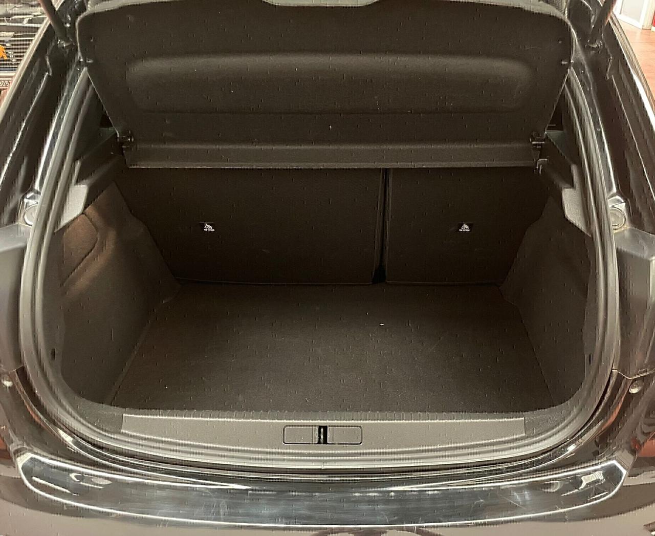 PEUGEOT 208 1.2 100Cv. S&S GT